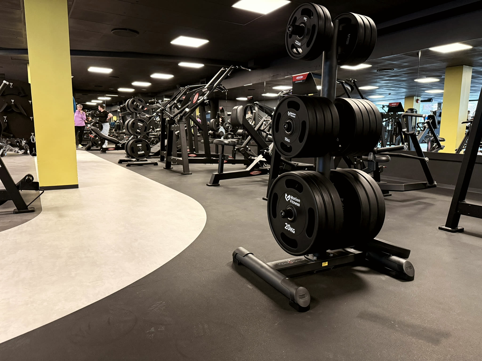 Treningsarealet hos ENERGY Fitness Stord